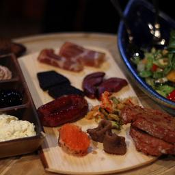 A delicious tasting plate at Viking Restaurant Harald.